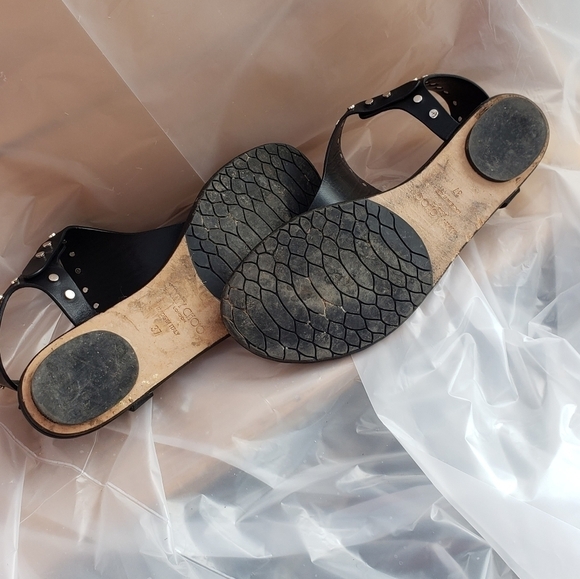 JIMMY CHOO Dara Vachetta Leather Flat Sandals - Picture 9 of 11